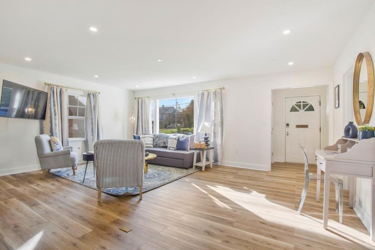 Stylish + Fresh Bungalow 2 Blocks From N-Mc Stadium Annapolis Exterior foto